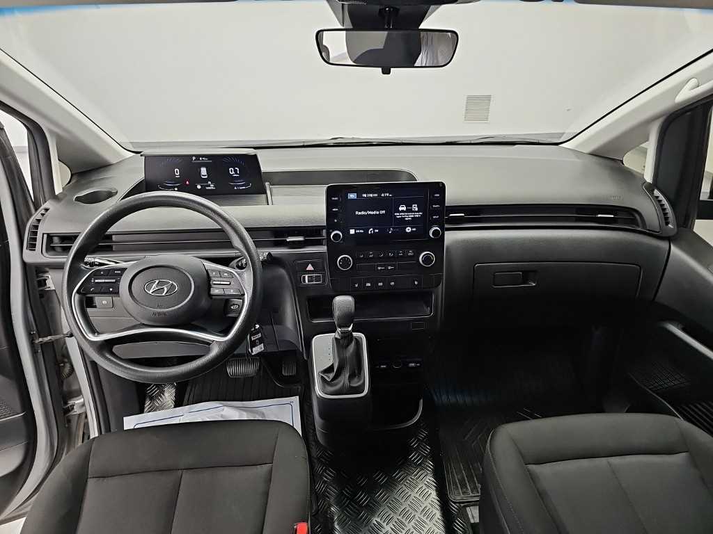 Hyundai Staria — photo 07