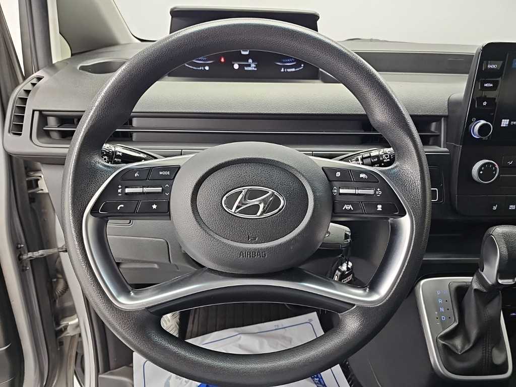 Hyundai Staria — photo 09