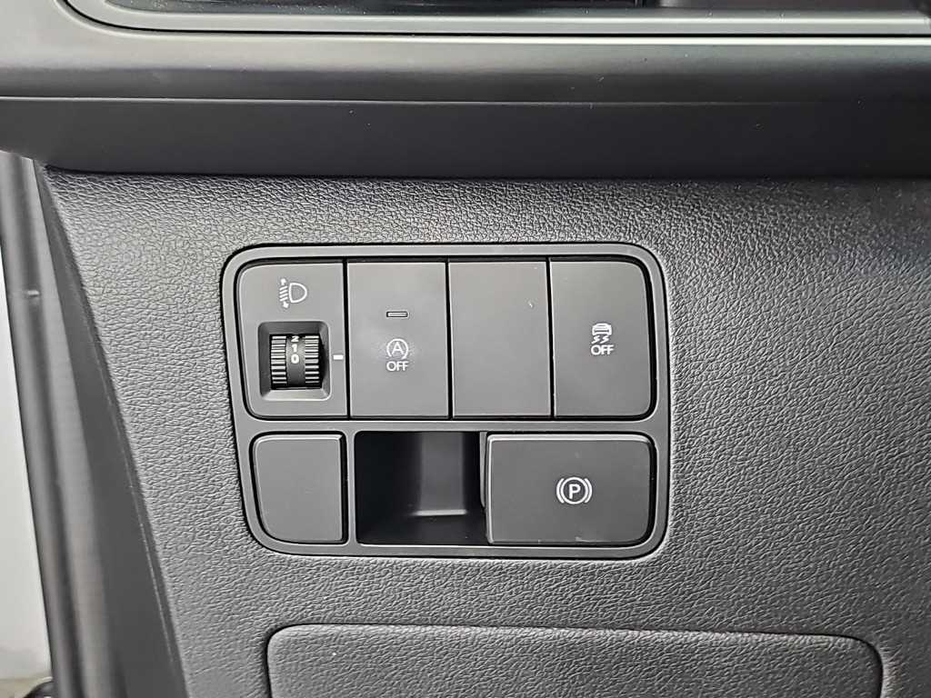 Hyundai Staria — photo 17