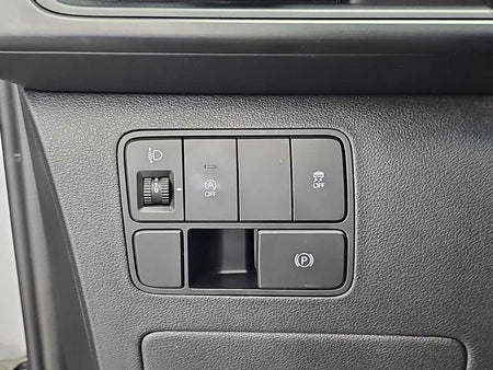 Hyundai Staria — photo 17