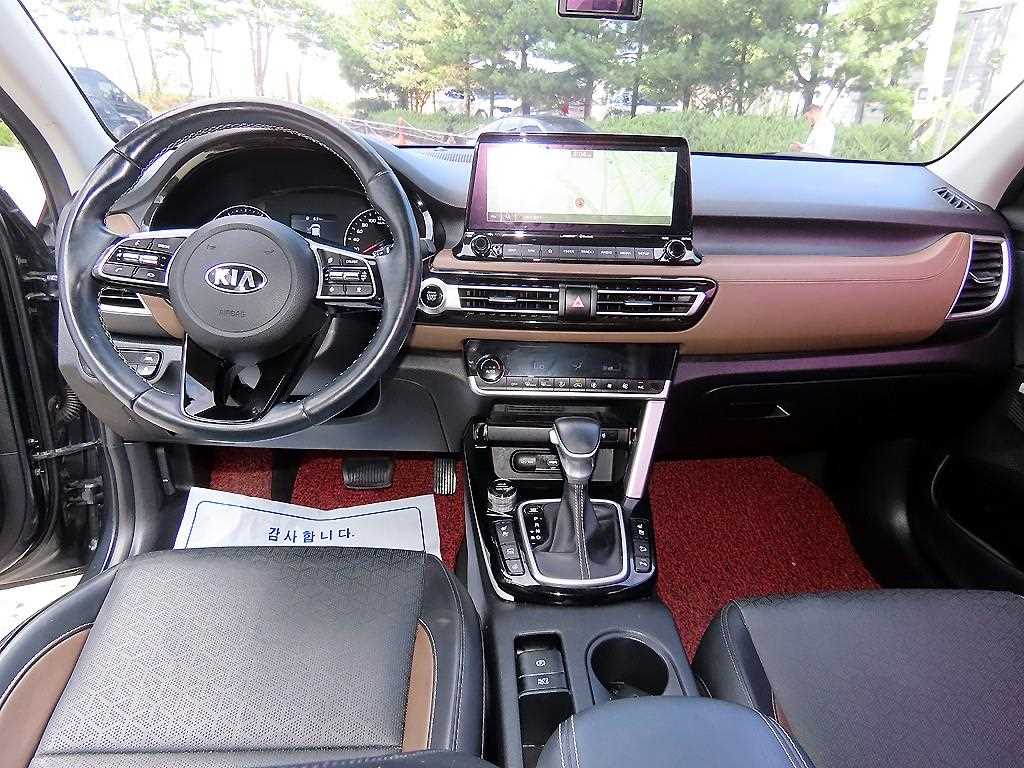Kia Seltos — photo 07
