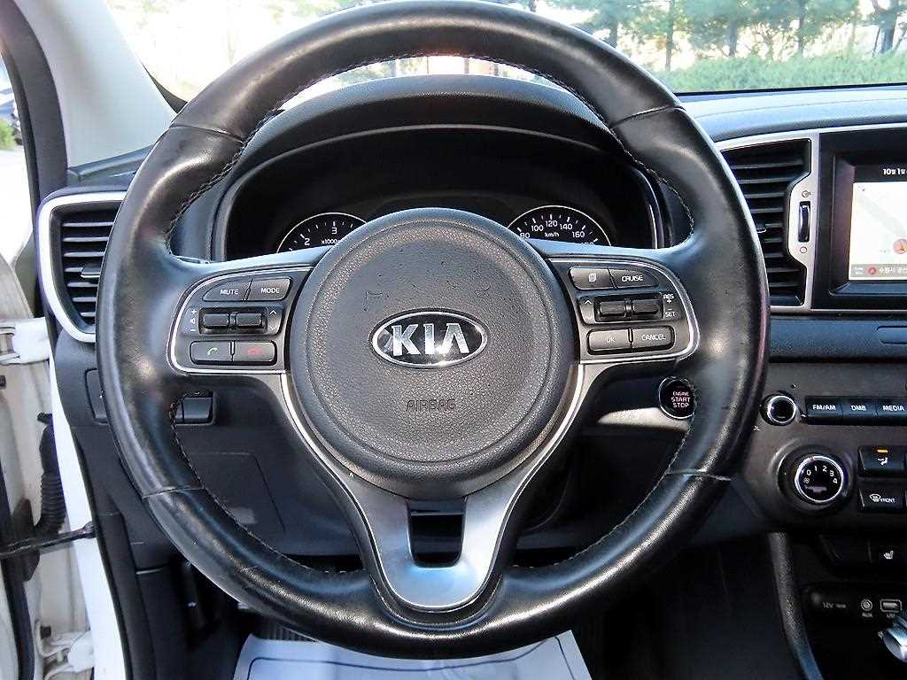Kia Sportage — photo 08
