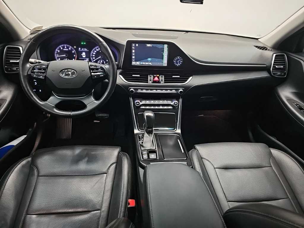 Hyundai Grandeur — photo 07