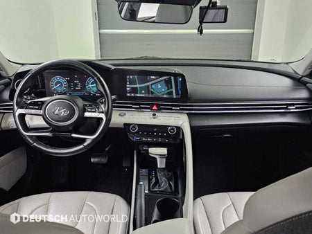 Hyundai Avante — photo 07
