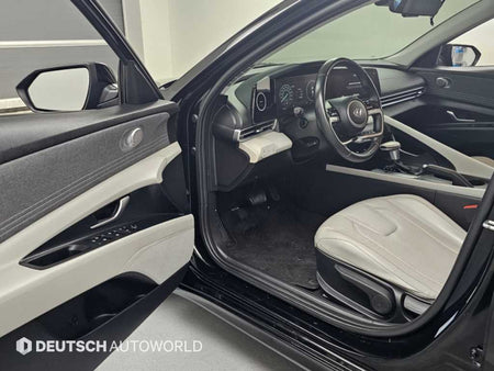 Hyundai Avante — photo 11