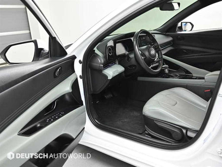 Hyundai Avante — photo 11
