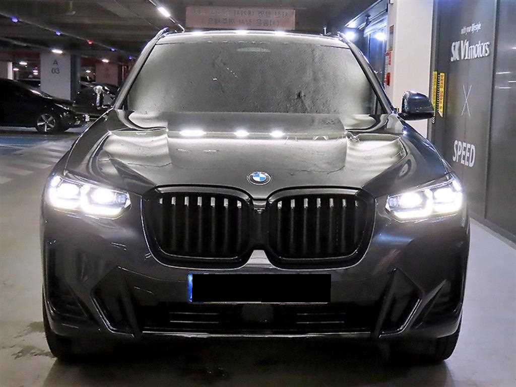 BMW X3 — photo 02