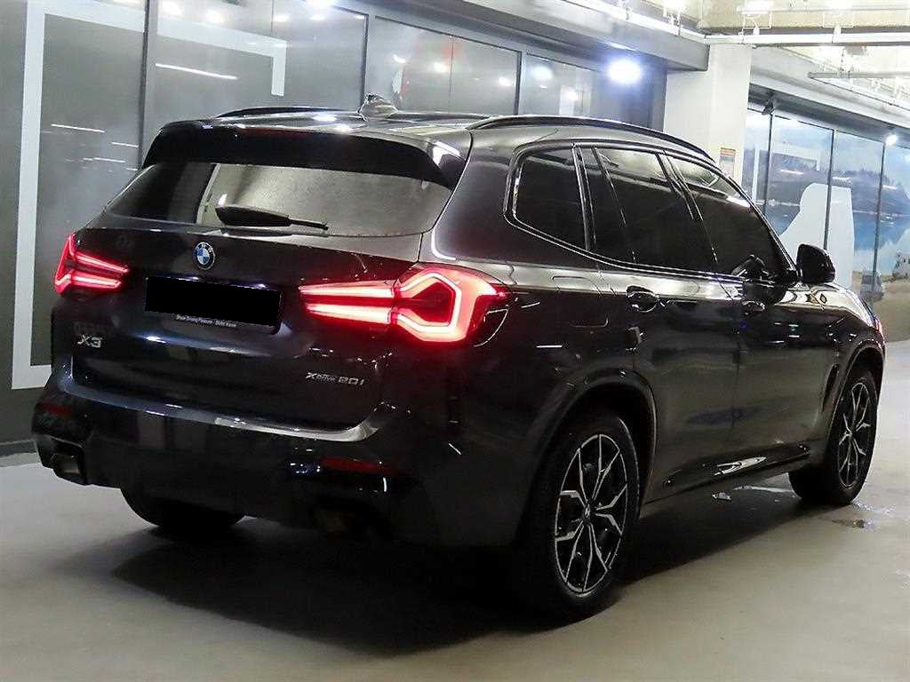 BMW X3 — photo 04