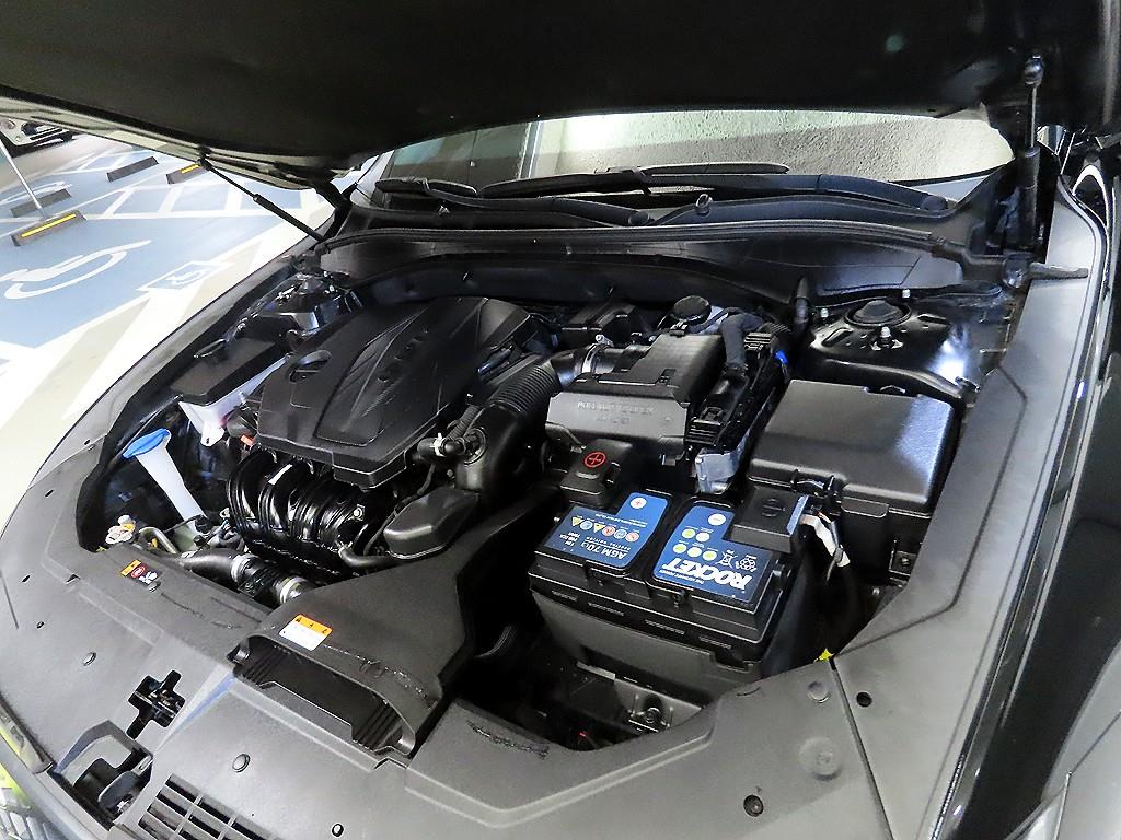 Hyundai Grandeur — photo 19