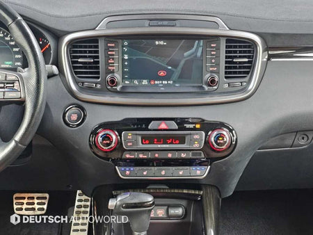 Kia Sorento — photo 15