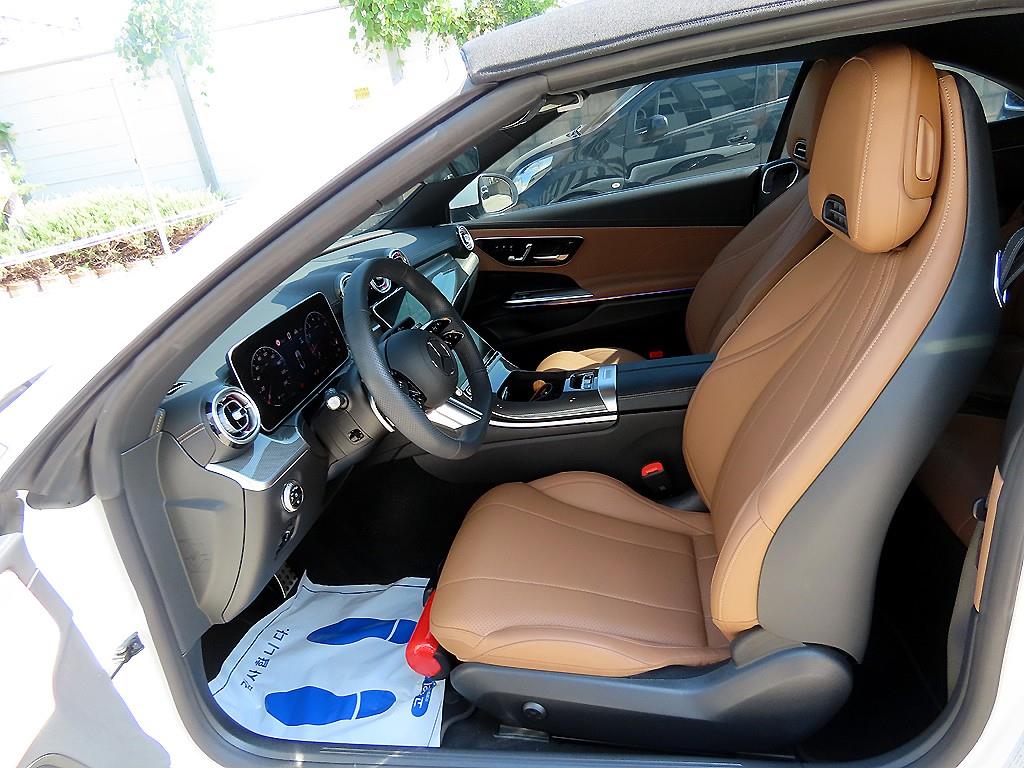 Mercedes-Benz CLE-Class — photo 10