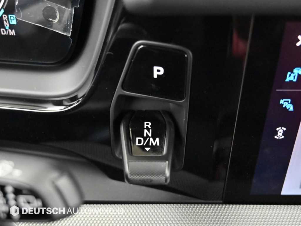 Porsche Cayenne — photo 09