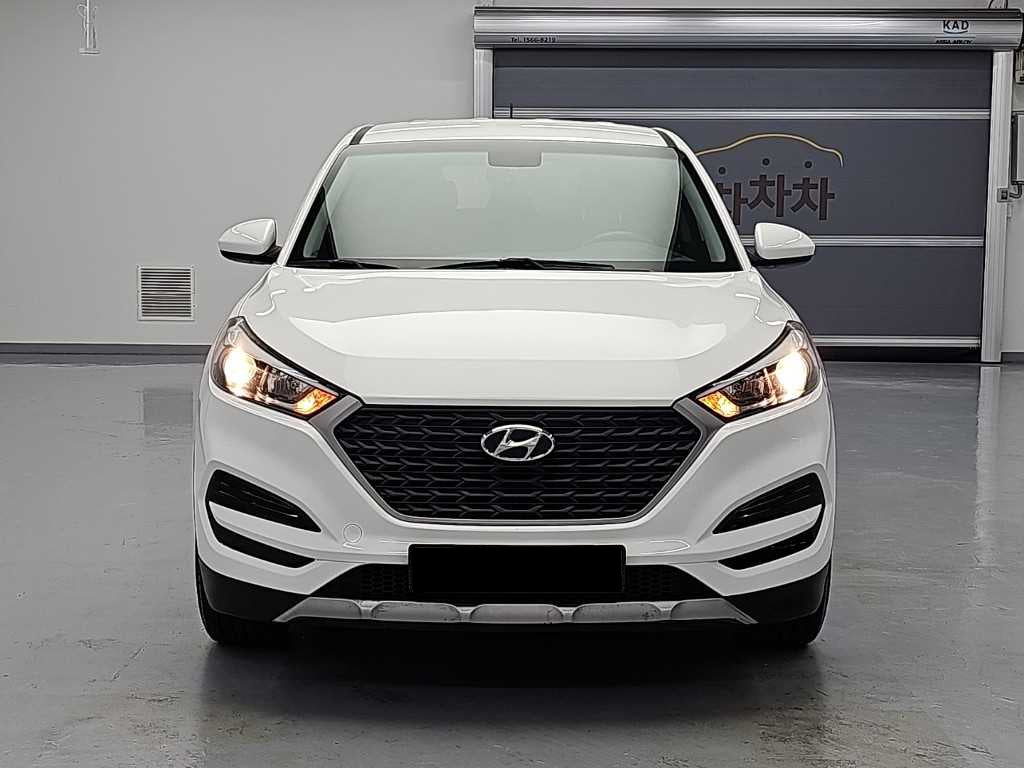 Hyundai Tucson — photo 02