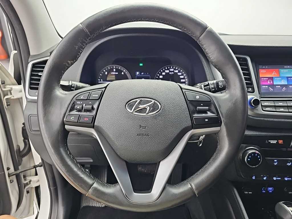 Hyundai Tucson — photo 09