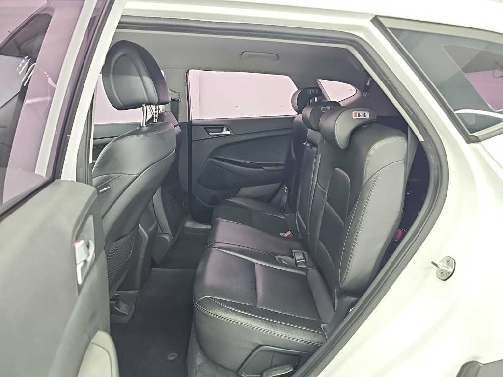 Hyundai Tucson — photo 12