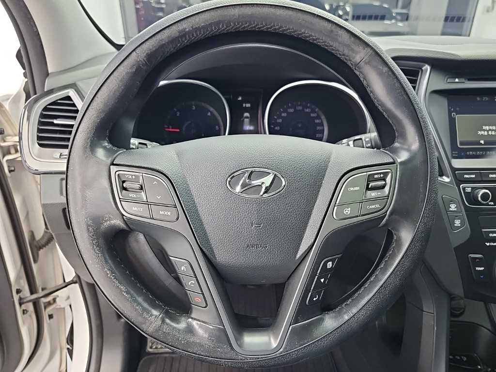 Hyundai Santafe — photo 09