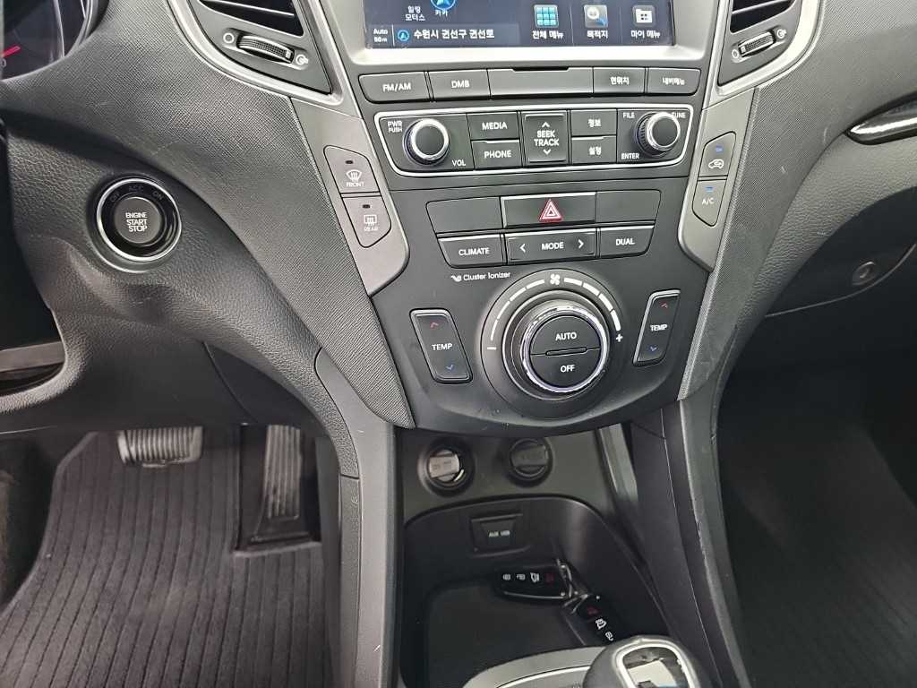 Hyundai Santafe — photo 10