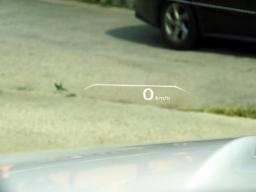 Genesis GV80 — photo 11