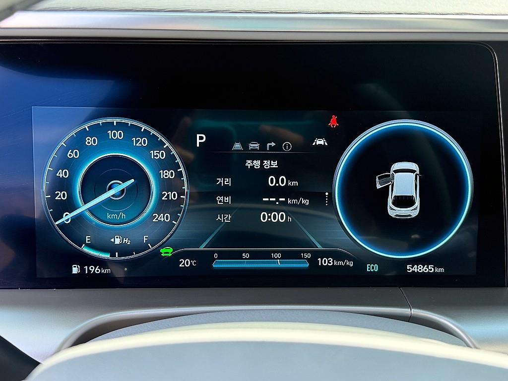 Hyundai Nexo — photo 09