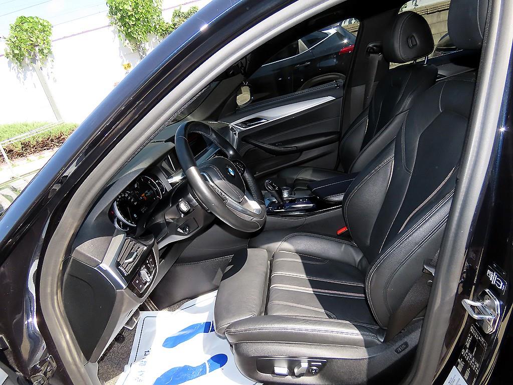 BMW 5-Series — photo 05