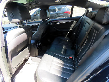 BMW 5-Series — photo 06