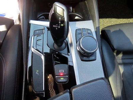 BMW 5-Series — photo 11