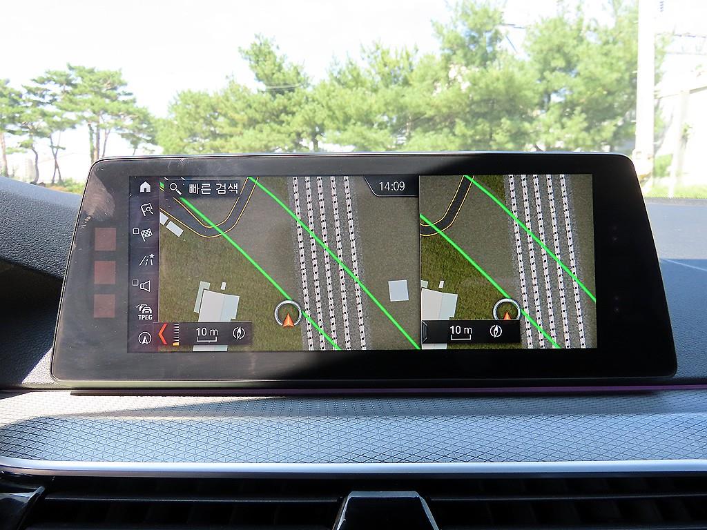 BMW 5-Series — photo 14