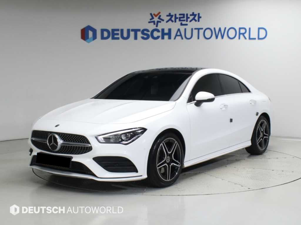 Mercedes-Benz CLA-Class — photo 02