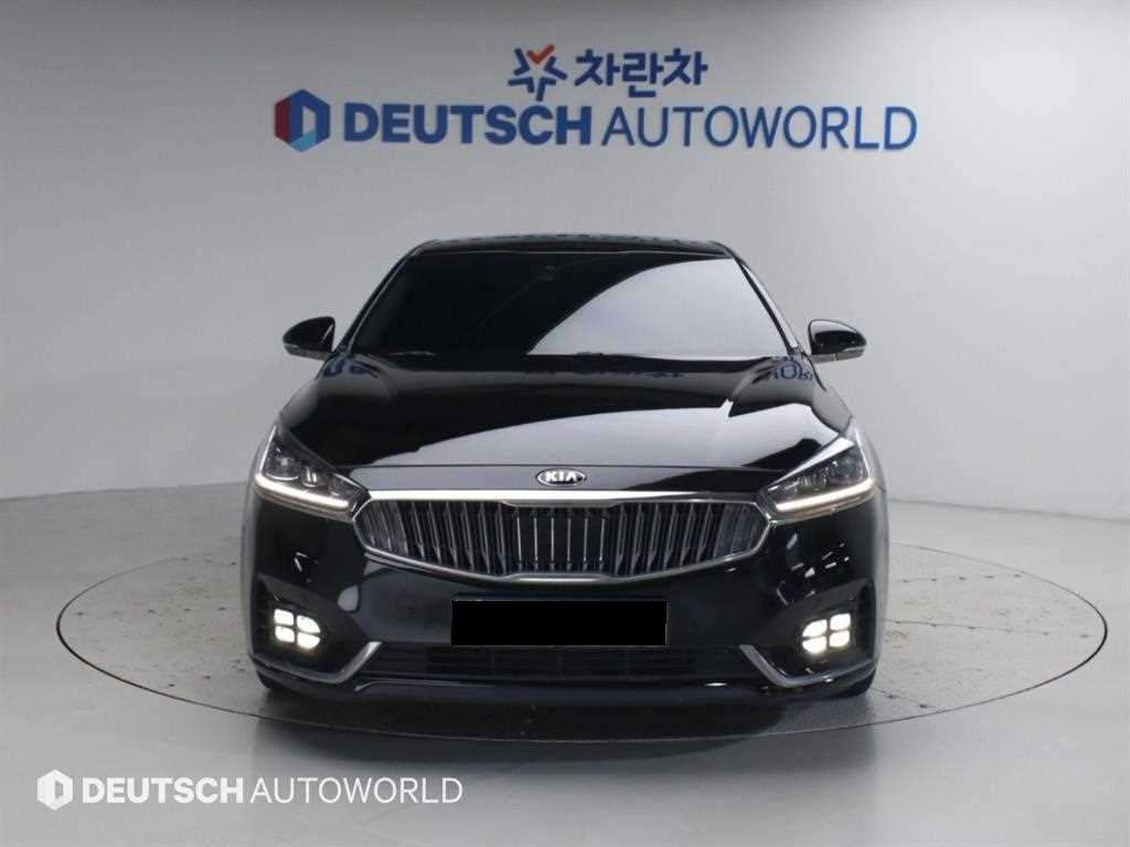 Kia K7 — photo 03