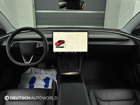 Tesla Model 3 — photo 07