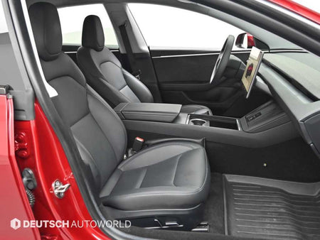 Tesla Model 3 — photo 10