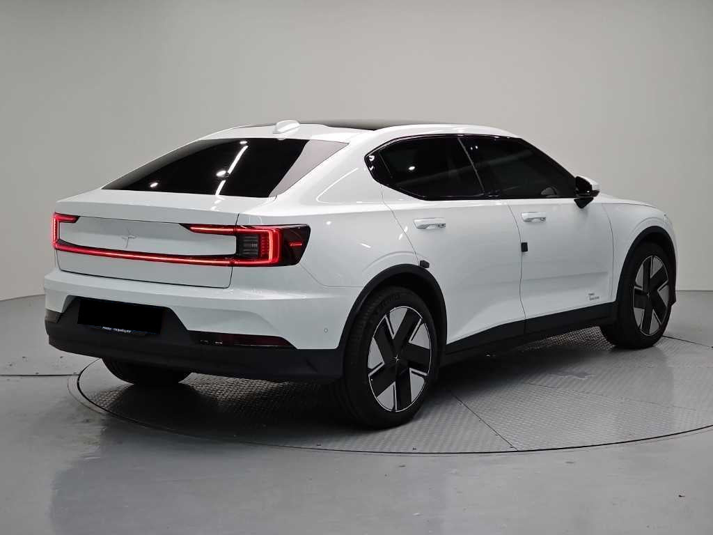 Polestar Polestar 2 — photo 04