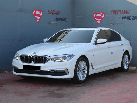 BMW 5-Series — photo 01