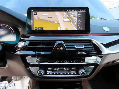 BMW 5-Series — photo 13