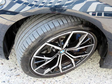 BMW 5-Series — photo 20