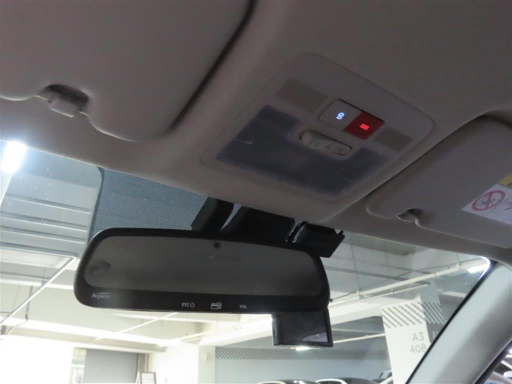 Hyundai Venue — photo 10