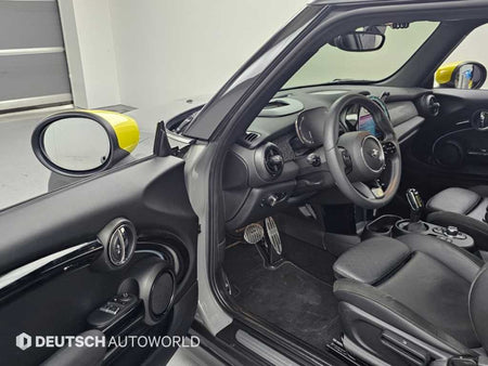Mini Cooper — photo 11