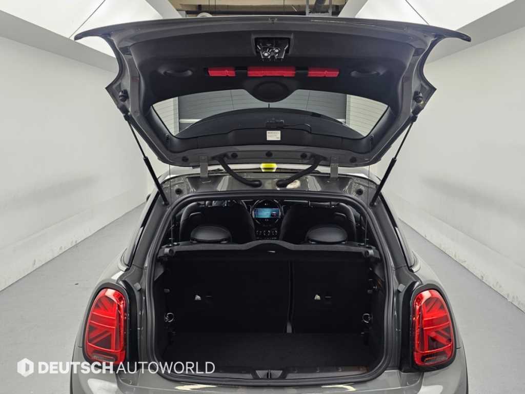 Mini Cooper — photo 19