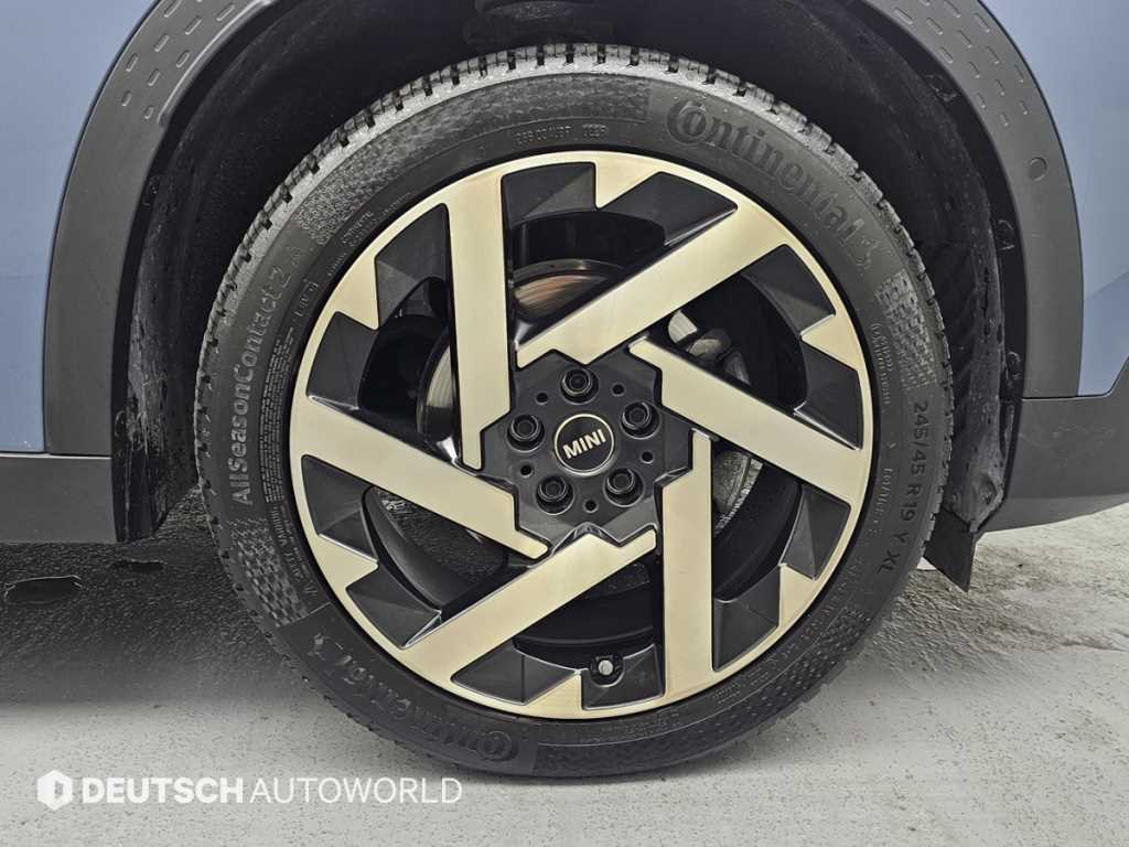 Mini Countryman — photo 05