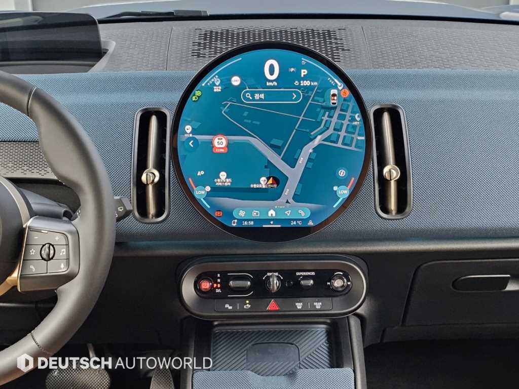 Mini Countryman — photo 14