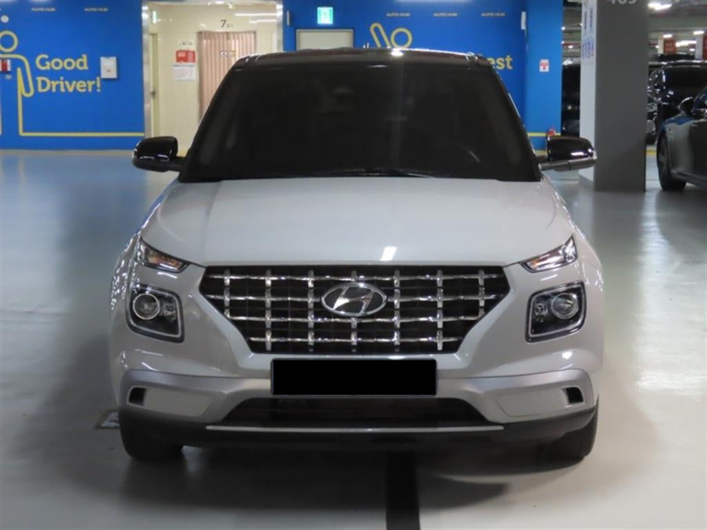 Hyundai Venue — photo 01