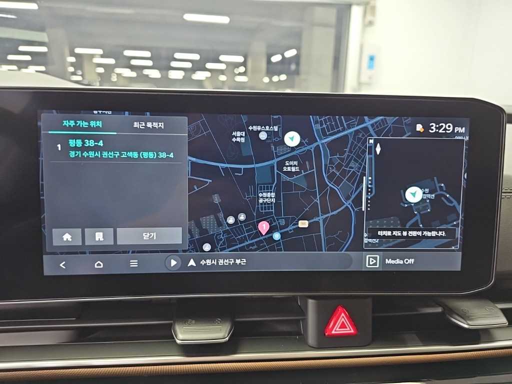 Kia Carnival — photo 16