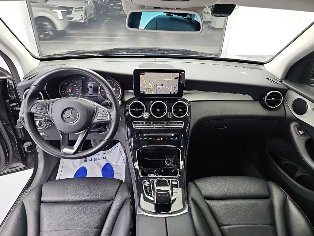 Mercedes-Benz GLC-Class — photo 07