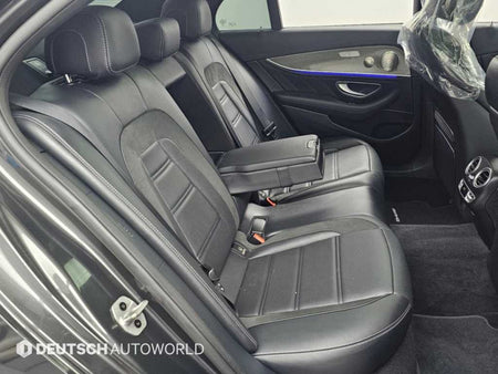 Mercedes-Benz E-Class — photo 12