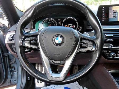BMW 5-Series — photo 08