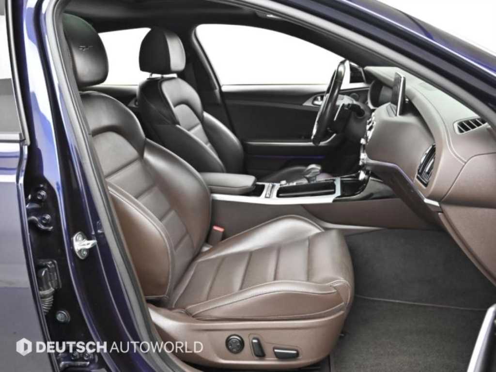 Kia Stinger — photo 10