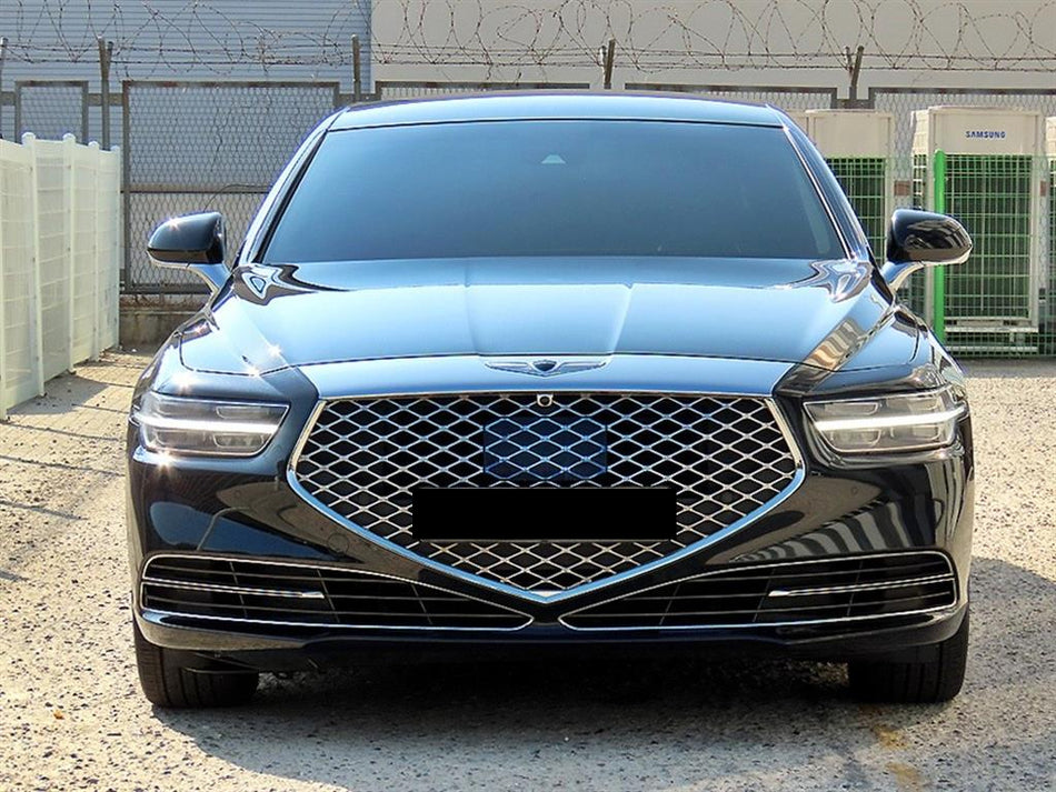 Genesis G90 — photo 01