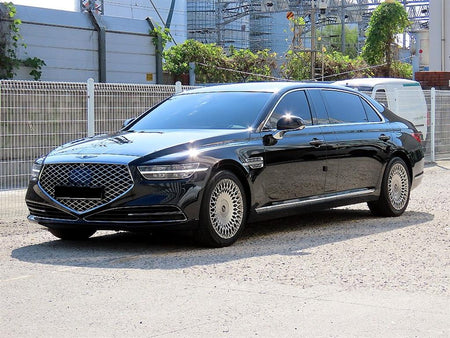 Genesis G90 — photo 02