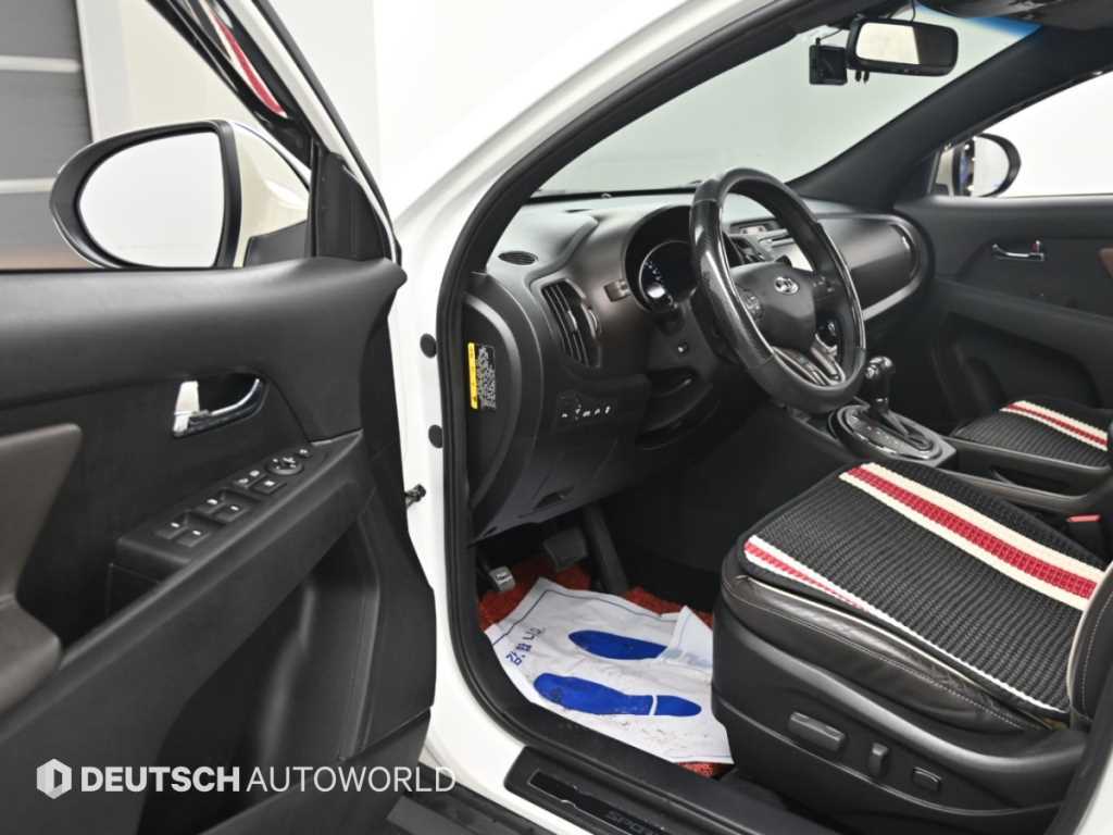 Kia Sportage — photo 11