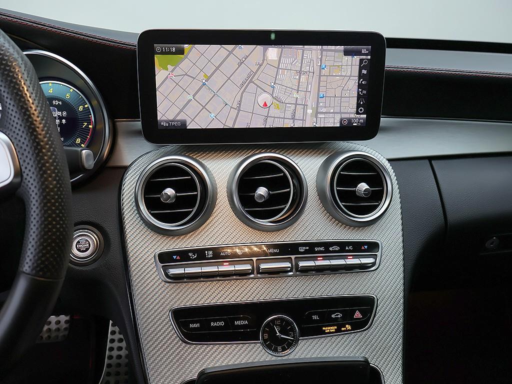 Mercedes-Benz C-Class — photo 09
